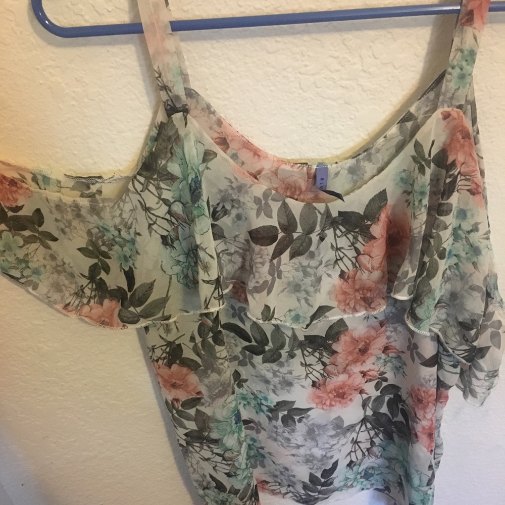 Floral Hang off the shoulder tank.